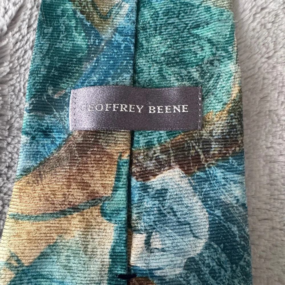 Geoffrey‎ Beene 100% Silk Made in USA Teal and Brown Tie for Men